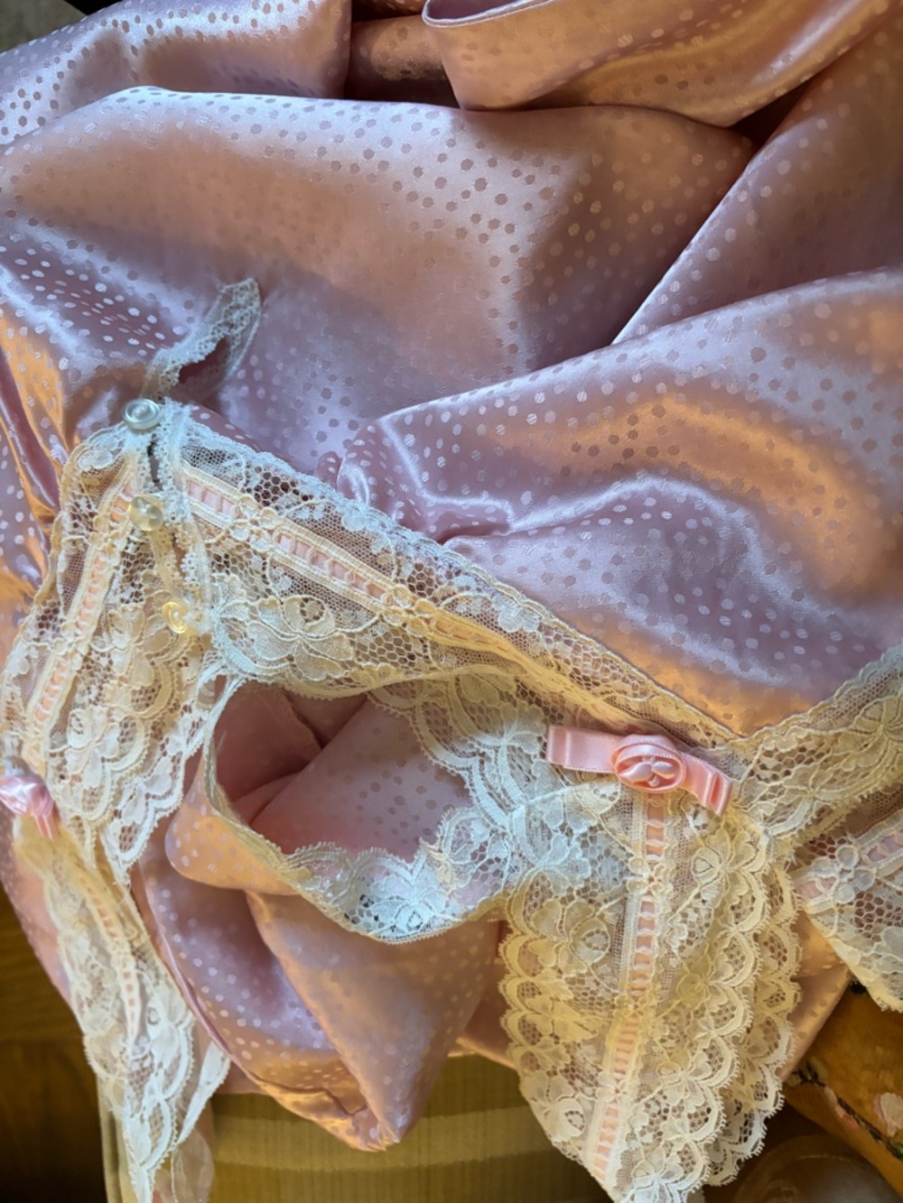 Gorgeous Christian Dior Vintage Matching Nightgown & Robe Set w/Cream Lace Trim - Picture 9 of 12